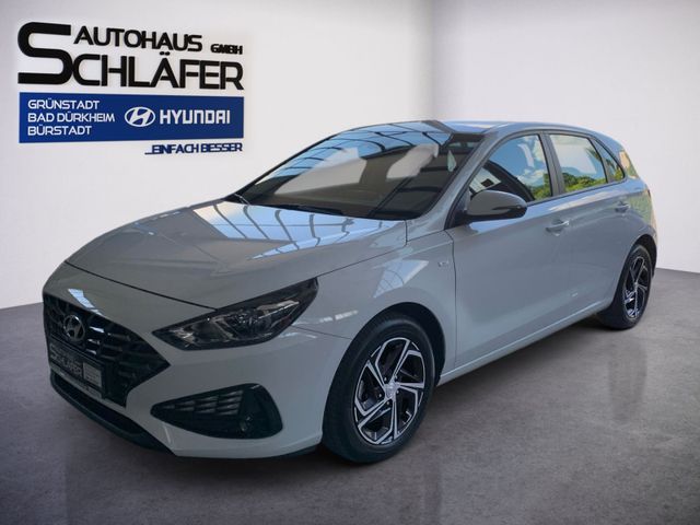 Hyundai i30 1.0 T-GDI Select Mild-Hybrid
