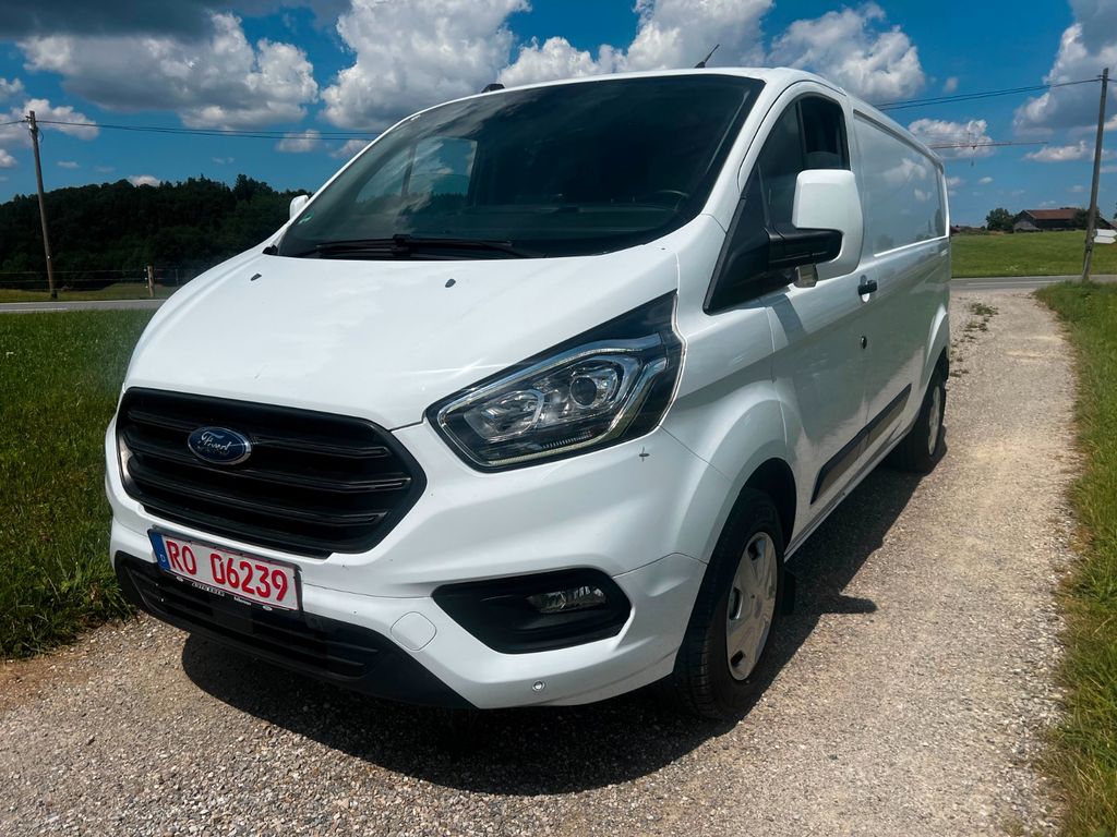 Image of Ford Transit Custom