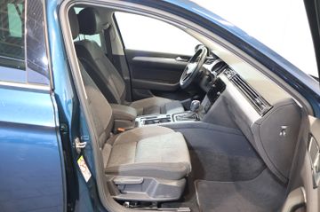 Volkswagen Passat 2.0 TDI Business ACC+CARPLAY+KAM+LED+AHK