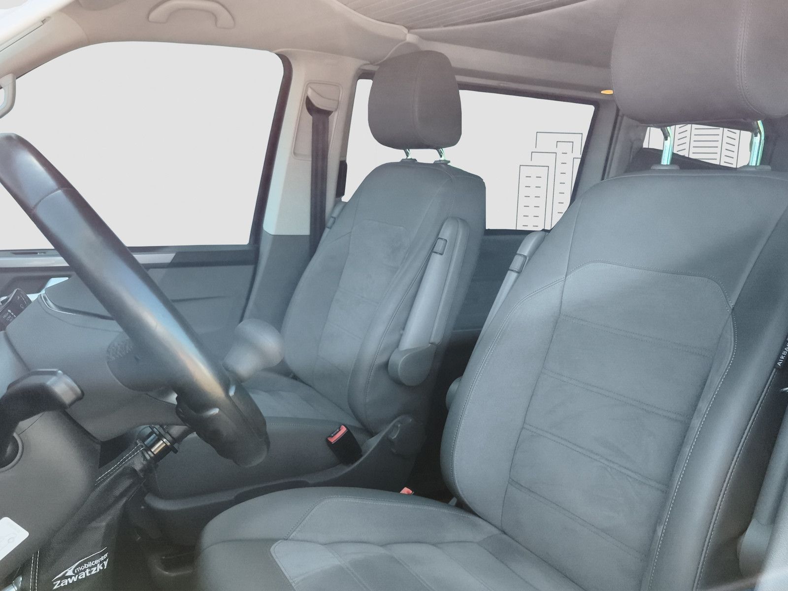 Volkswagen T6.1 Multivan California Ocean Behindertengerech foto 11