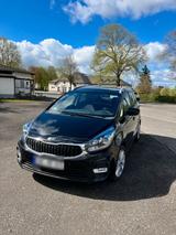 Kia Carens Benzin 7 Zitser - Kia Carens aus 2019