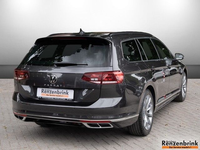 Passat Variant Business TDI DSG R-Line HUD Kamer