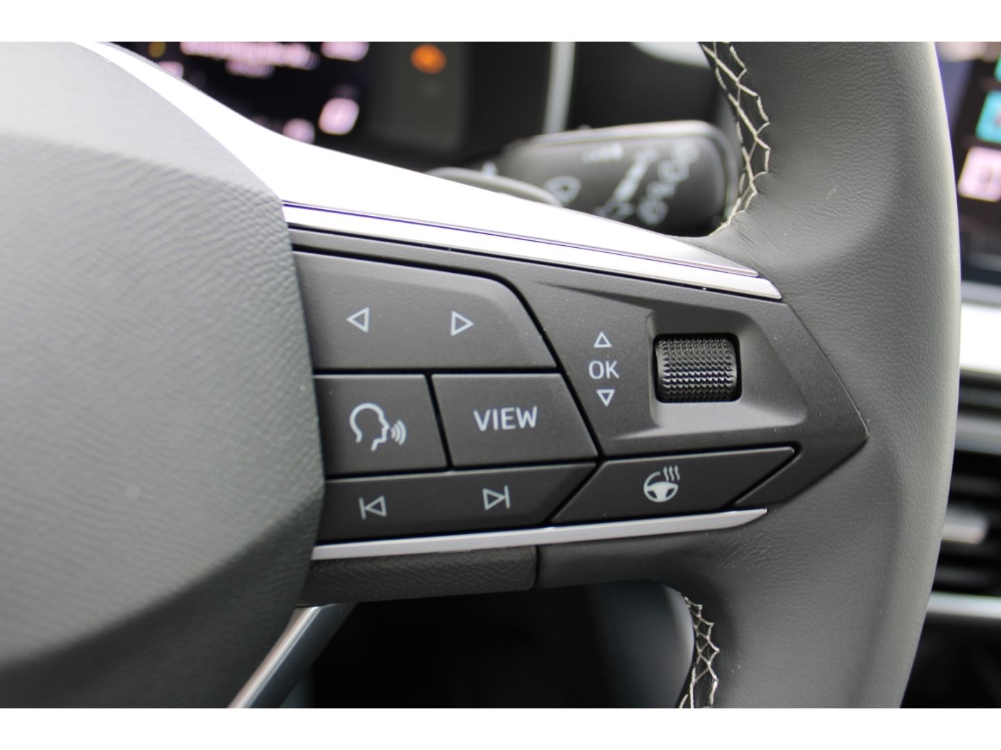 SEAT Leon 1.5 eTSI 110 kW Sportstourer Style DSG ACC - Image 17