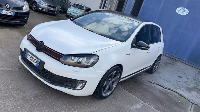 Volkswagen VOLKSWAGEN GOLF GTI 2.0 TSI 5P. 210CV