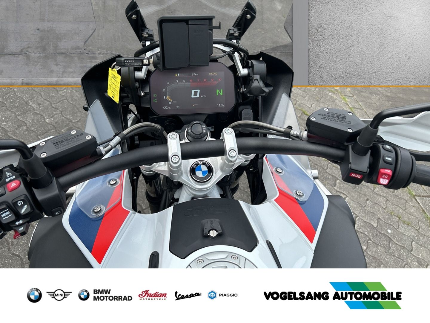 Fahrzeugabbildung BMW R 1250 GS Adventure Dynamik-Paket, Komfort-Paket