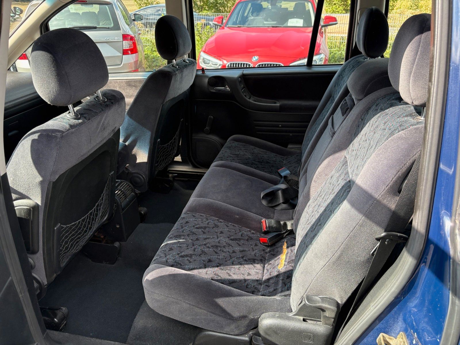 Fahrzeugabbildung Opel Zafira 1.6 16V Klima 7-Sitzer AHK *KEIN TÜV*
