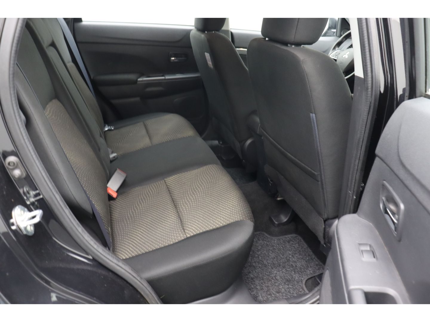 Fahrzeugabbildung Mitsubishi ASX SUV-Star Diamant Edition 1,6 MIVEC 2WD