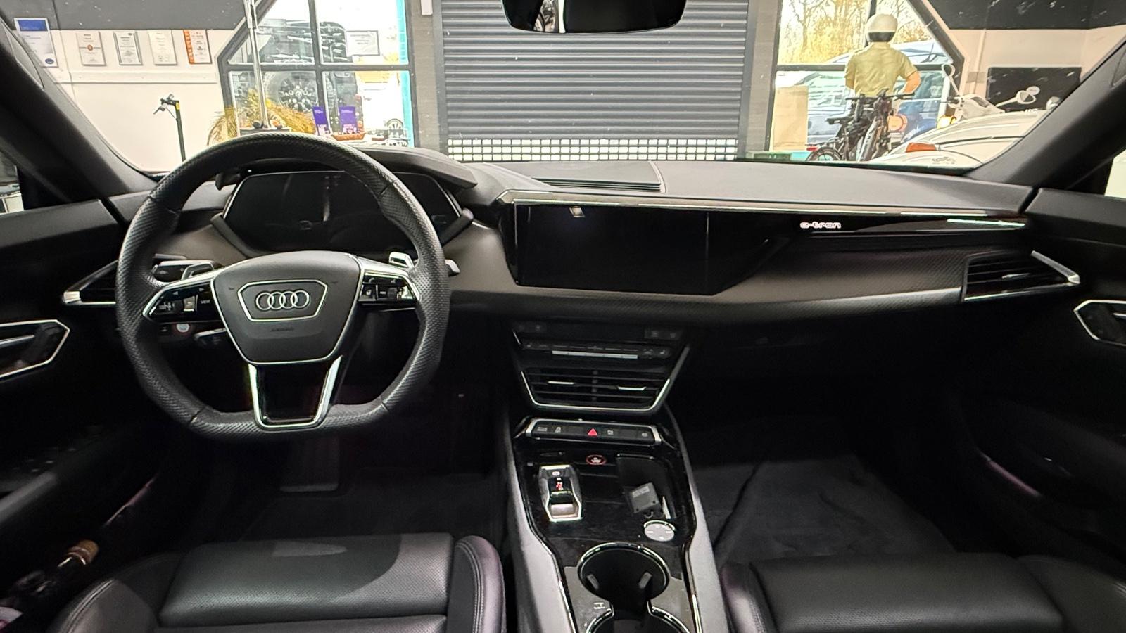 Audi e-tron GT*Laser*Carbon*21 Zoll*Dynamic*Carbon