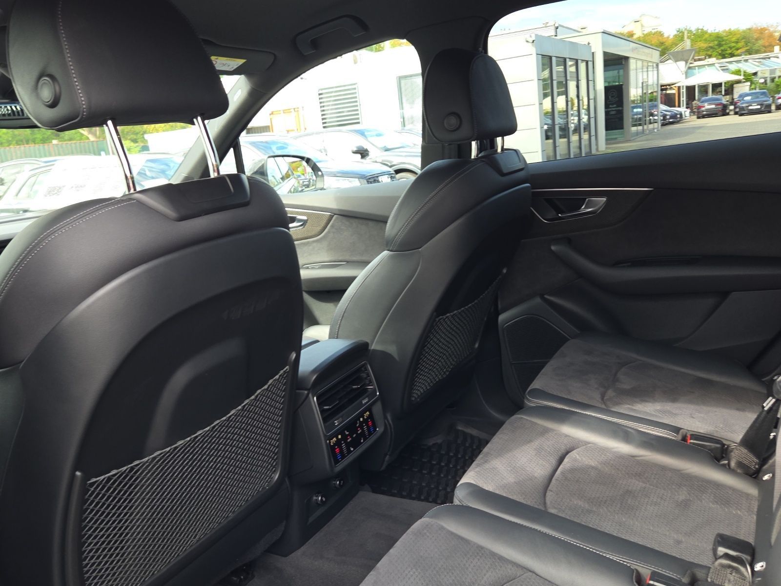 Audi Q7 - Bild 15
