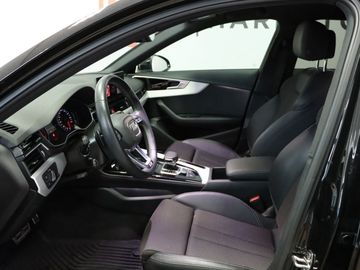 Fahrzeugverkauf 11 Audi A4 Avant 40 TFSI quattro S line Matrix AHK StHZ