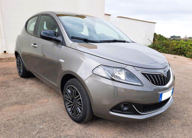 Altele Lancia Ypsilon 1.0 Gold AZIENDALE