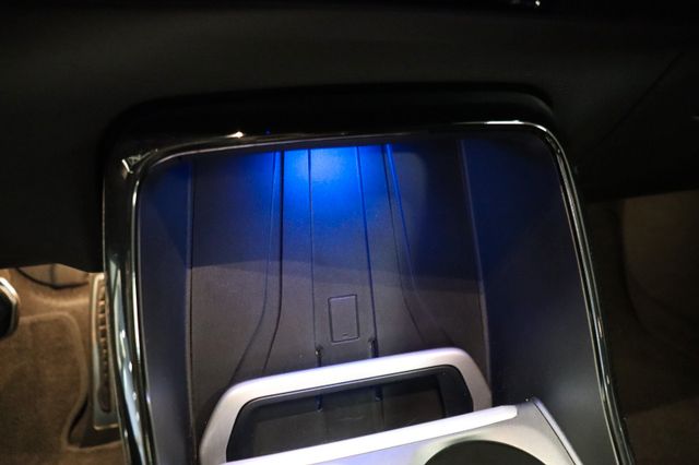 Fahrzeugabbildung BMW 218d Active Tourer M Sportpaket|1HAND|WIDESCREEN