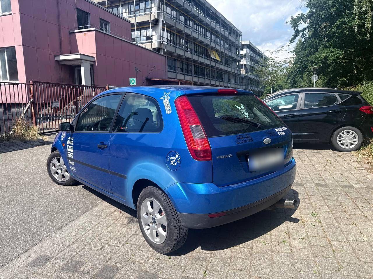 Ford Fiesta 2006 — engine 75 HP (55kW)