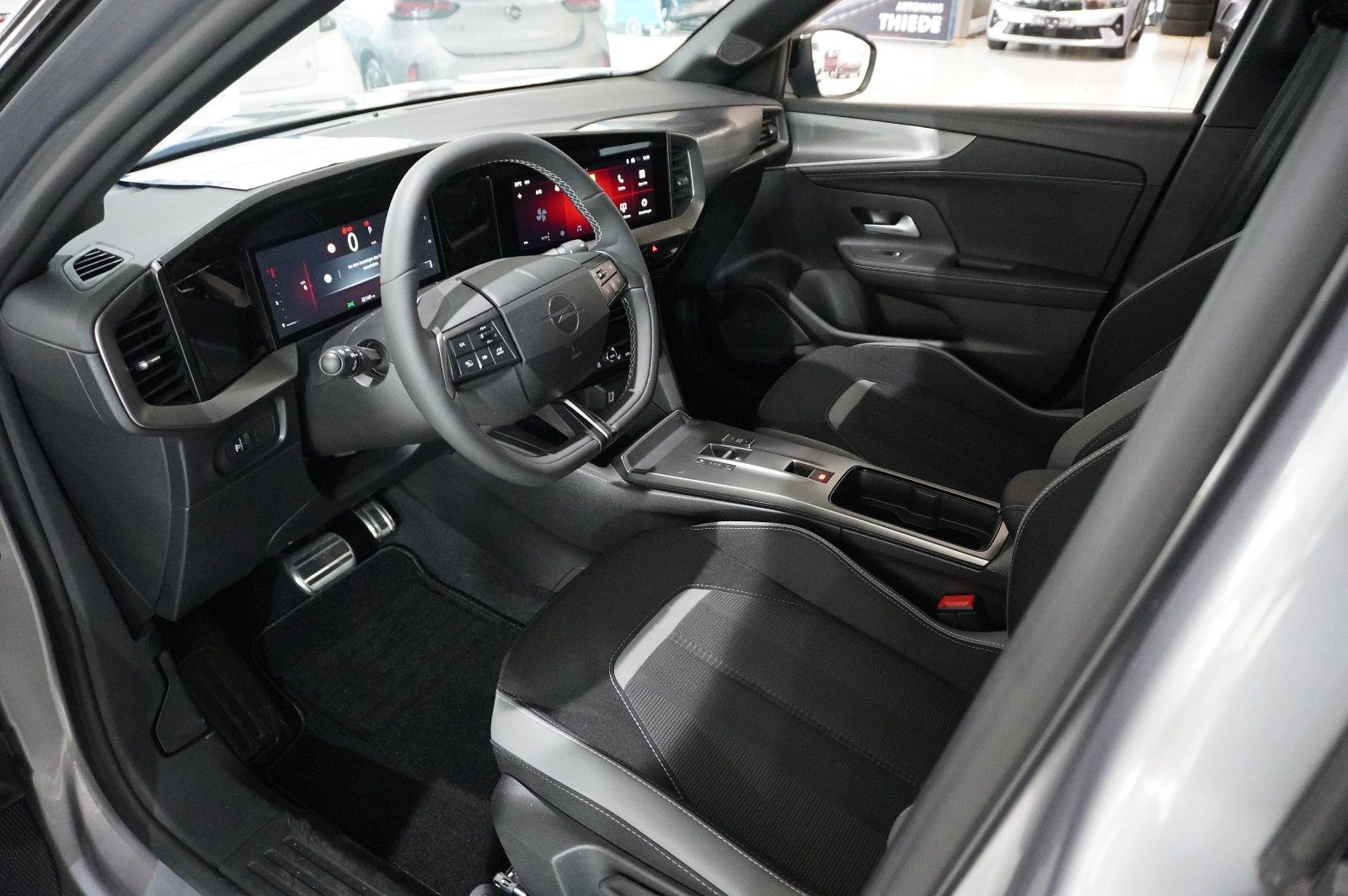 Fahrzeugabbildung Opel Mokka 1.2T GS SPORT NAVI/LED/KAMERA/SH/SPORT/DAB
