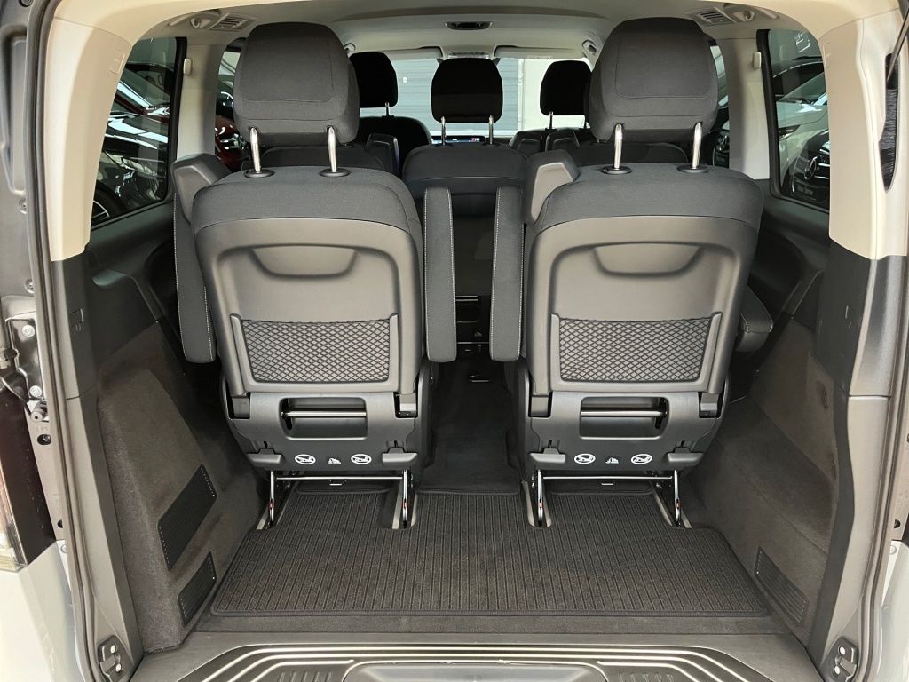 Fahrzeugabbildung Mercedes-Benz V 220 d STYLE Kompakt 7 Sitze 2,5tAHK LED EASY-P