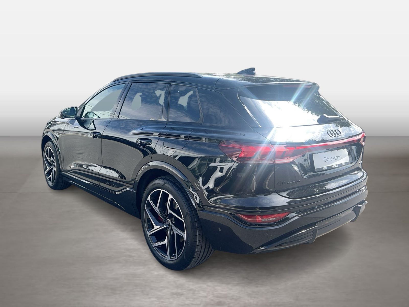 Audi Q6 SUV e-tron quattro 315 kW Matrix B&O imagem 3