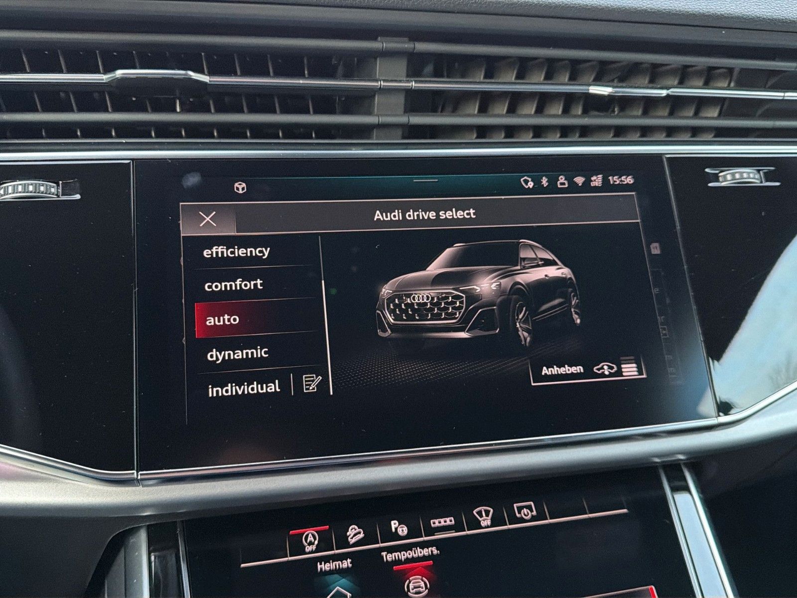 Audi Q8 50 TDI quattro S line 21"  Valcona B&O Laser foto 20