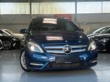 Mercedes-Benz B 200  Edition 1 Panorama-Dach Kamera LED - Mercedes-Benz B 200 Gebrauchtwagen in Düsseldorf