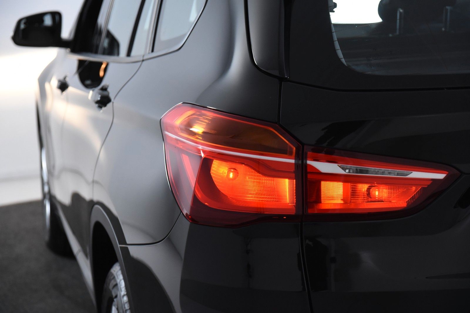 BMW X1 sDrive16d  *1.Hand*EHK*Park ass.*Navi* foto 24