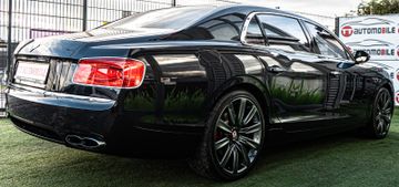 Fahrzeugabbildung Bentley Flying Spur 4.0 V8 PANO|CAM|LUFT|SHZ|SLF|KEYLES