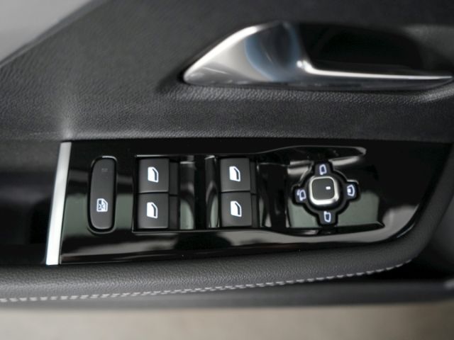 Astra L LIM GS AUTOMATIK+AHK+LED MATRIX+NAVI+360