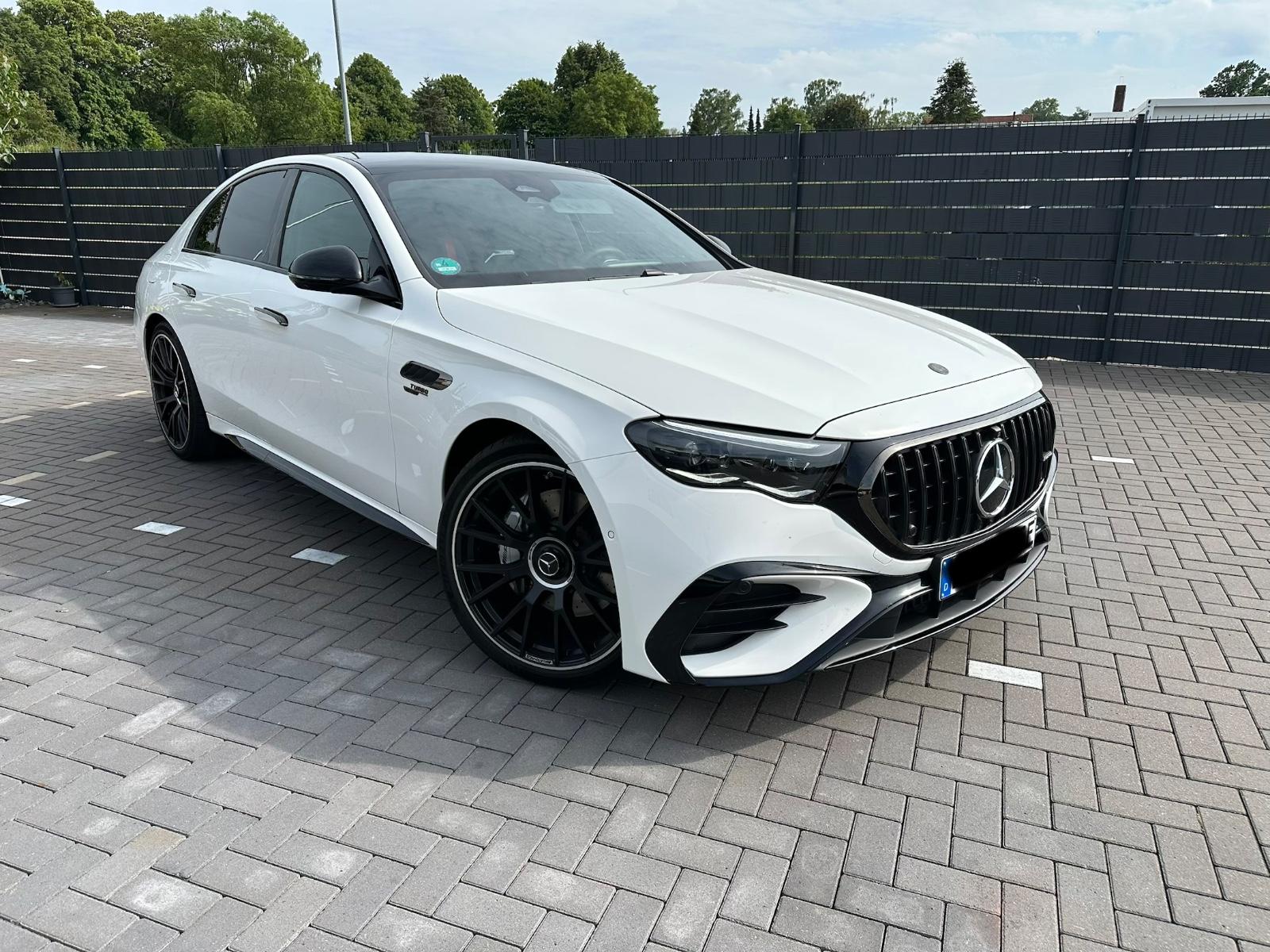 Mercedes-Benz Limousine AMG E 53 Hybrid 4Matic+ Advance