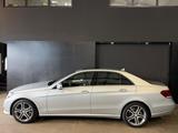 Mercedes-Benz E400 Lim. SPORTPAKET/DISTRO/STNDHZ/LEDER/S-DACH - Mercedes-Benz E 400: Limousine