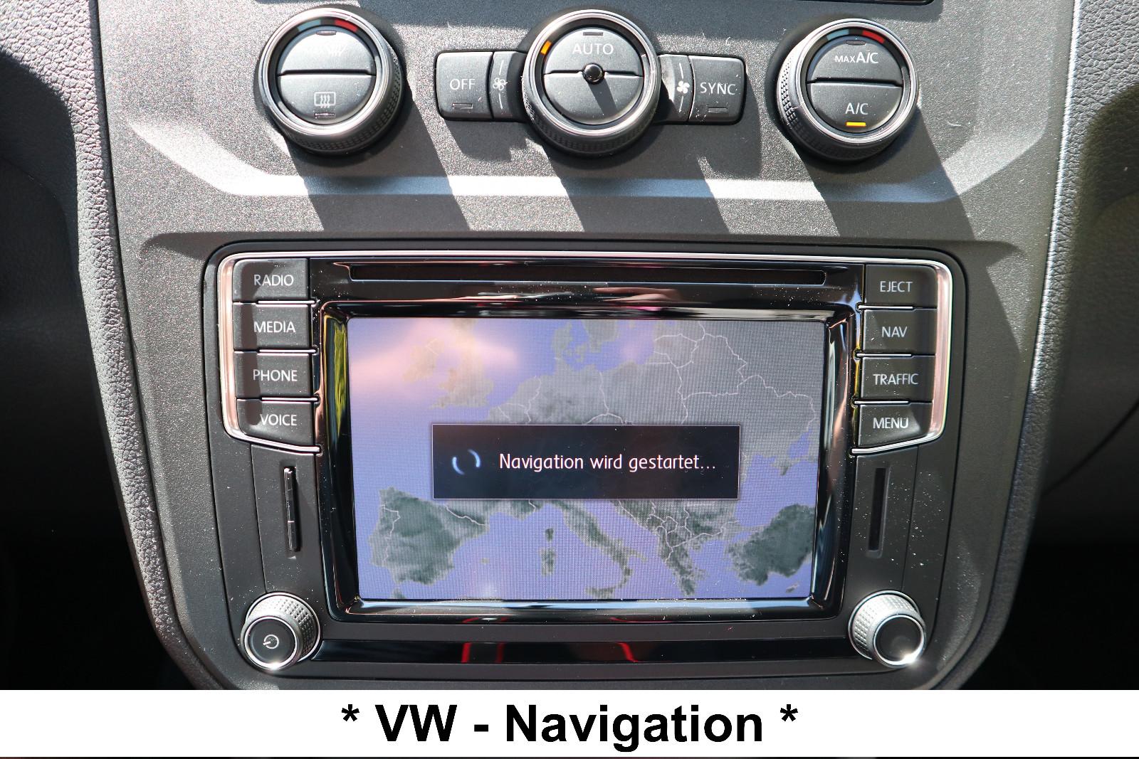 Volkswagen Caddy 1,4TSI DSG*rollstuhlgerecht*Wenderampe*AMF
