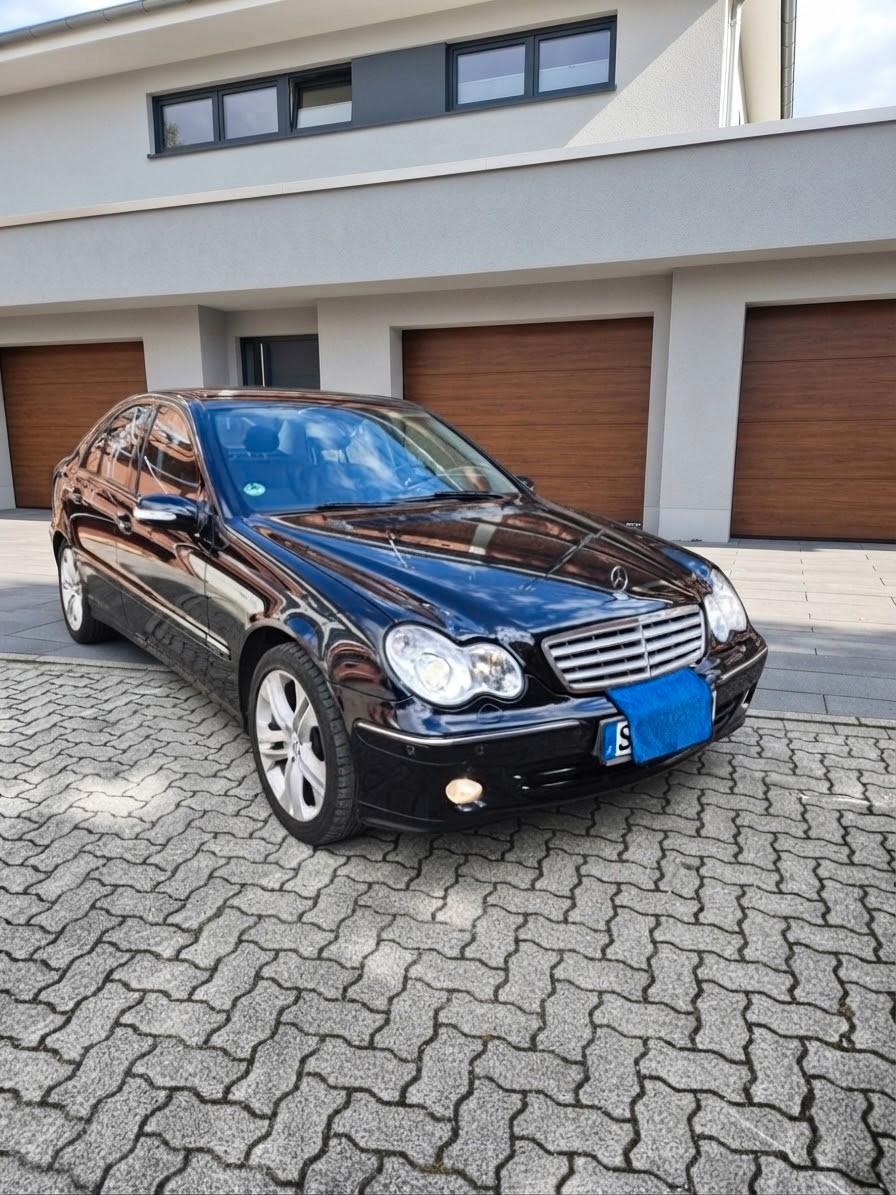 Mercedes-Benz C 180