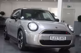MINI Cooper S Favoured Trim | PANORAMA | LEDER | 18" - silberne MINI Cooper S