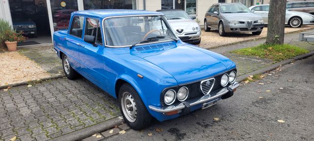 Alfa Romeo Giulia Nuova 1600 Super