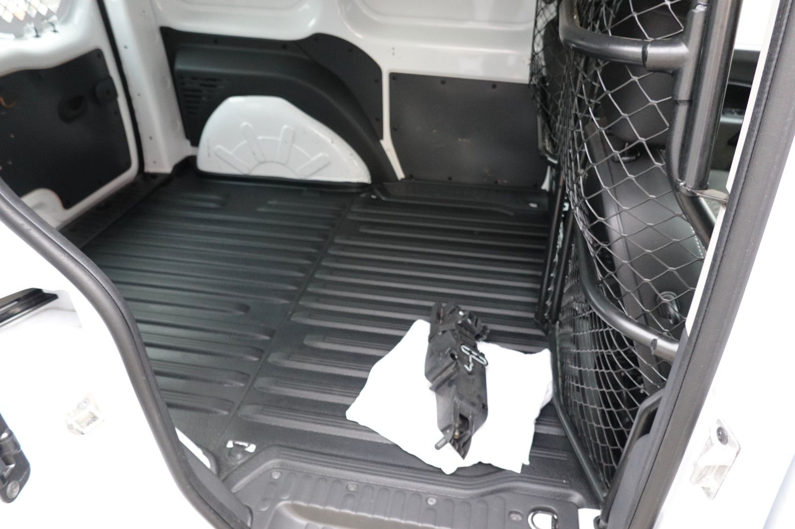 Fahrzeugabbildung Renault Kangoo sehr gepflegt