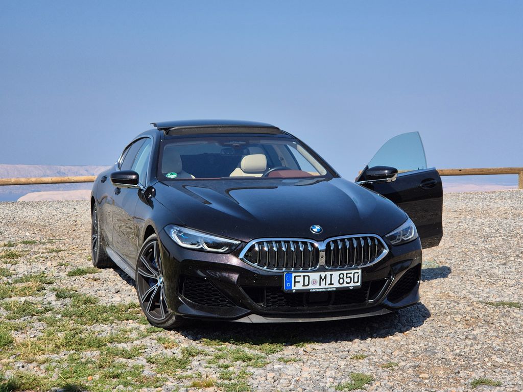 Image of BMW M850