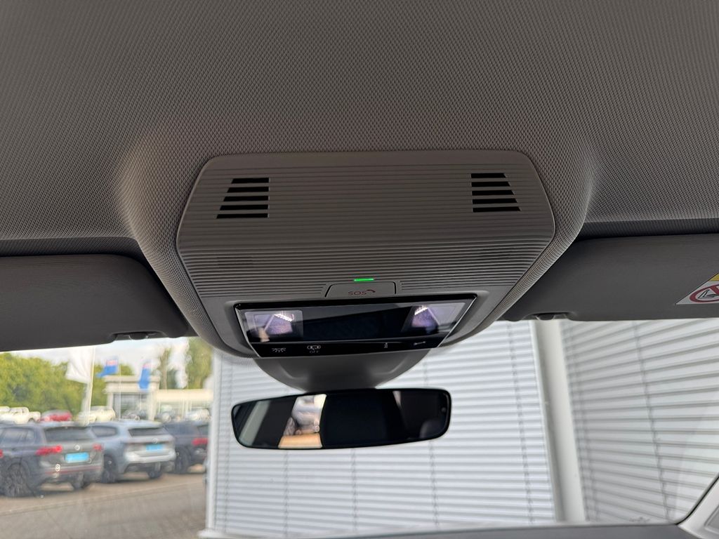 Golf VIII 1.5 eTSI DSG "MOVE" *LED+*NAVI*AHK*