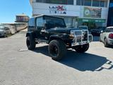 Jeep Wrangler 2.5 Laredo - Jeep Wrangler mit Benzin-Antrieb: Cabrio