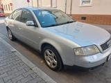 Audi A6 2.4 V6 Tiptronic Klima EFH SD SHZ Heckrollo - gebrauchte Audi A6 aus dem Jahr 2000