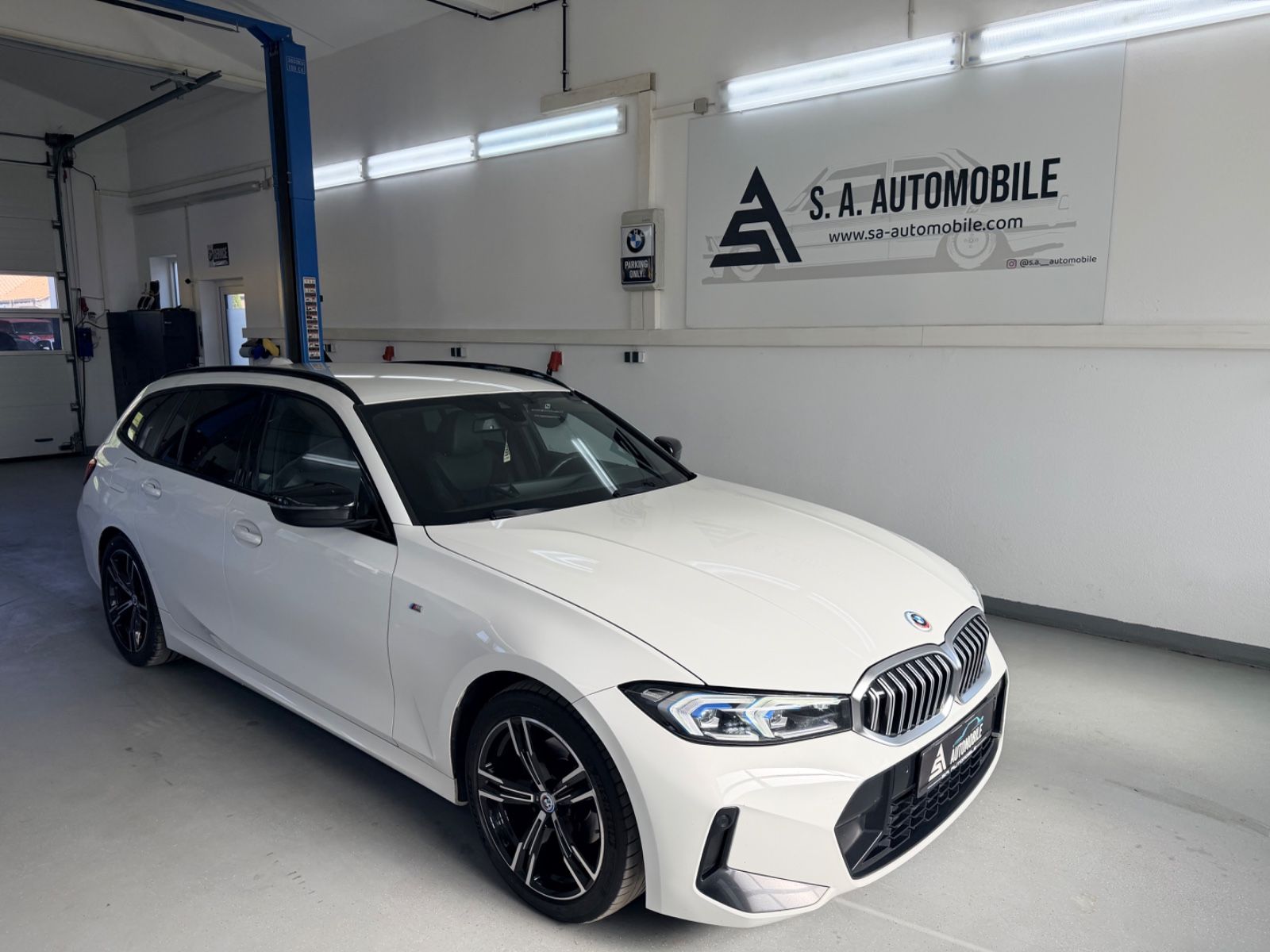 BMW 320i M Sport Touring*Harman&Kardon*AHK*Komfortzu imagem 2