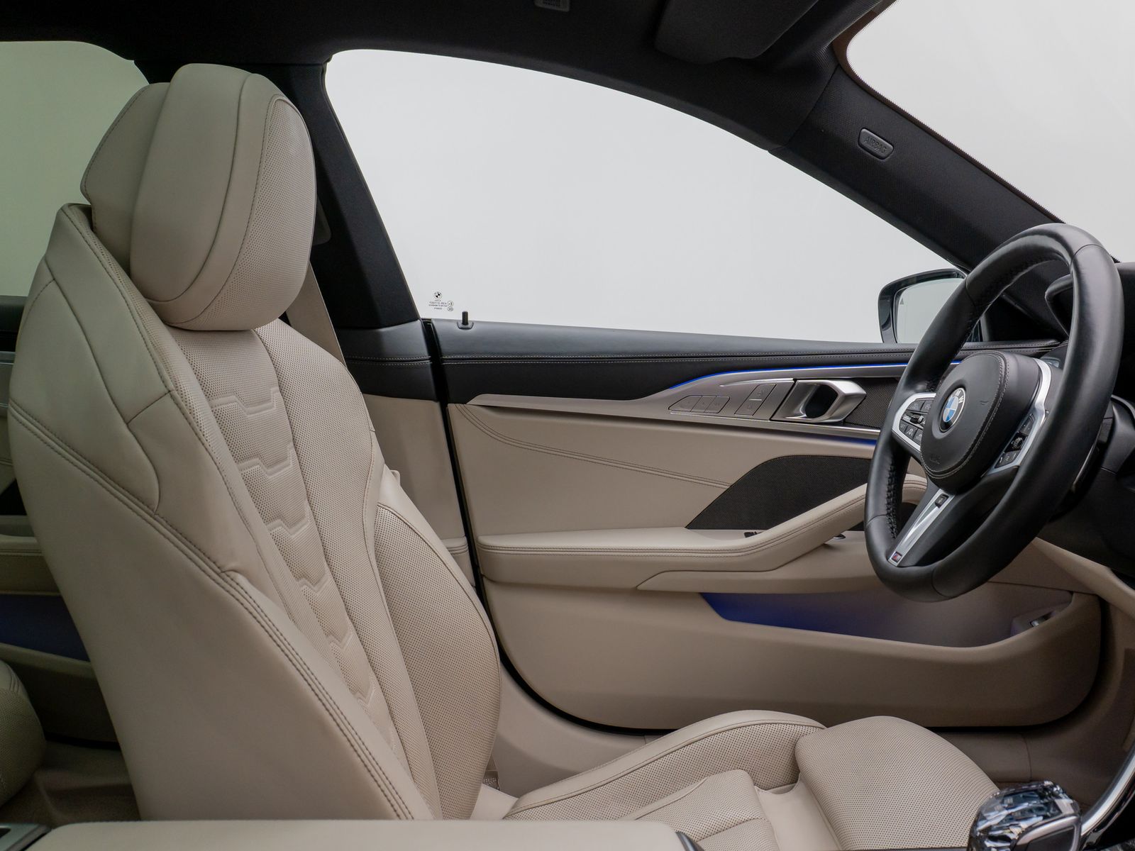 Fahrzeugabbildung BMW M850i xD GC Panorama 360° Laser HUD H/K SoftCl