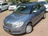 Skoda Fabia 1.4 Tempomat Zahnriemen+TÜV neu Scheckheft - Skoda Fabia aus 2007: 1.4
