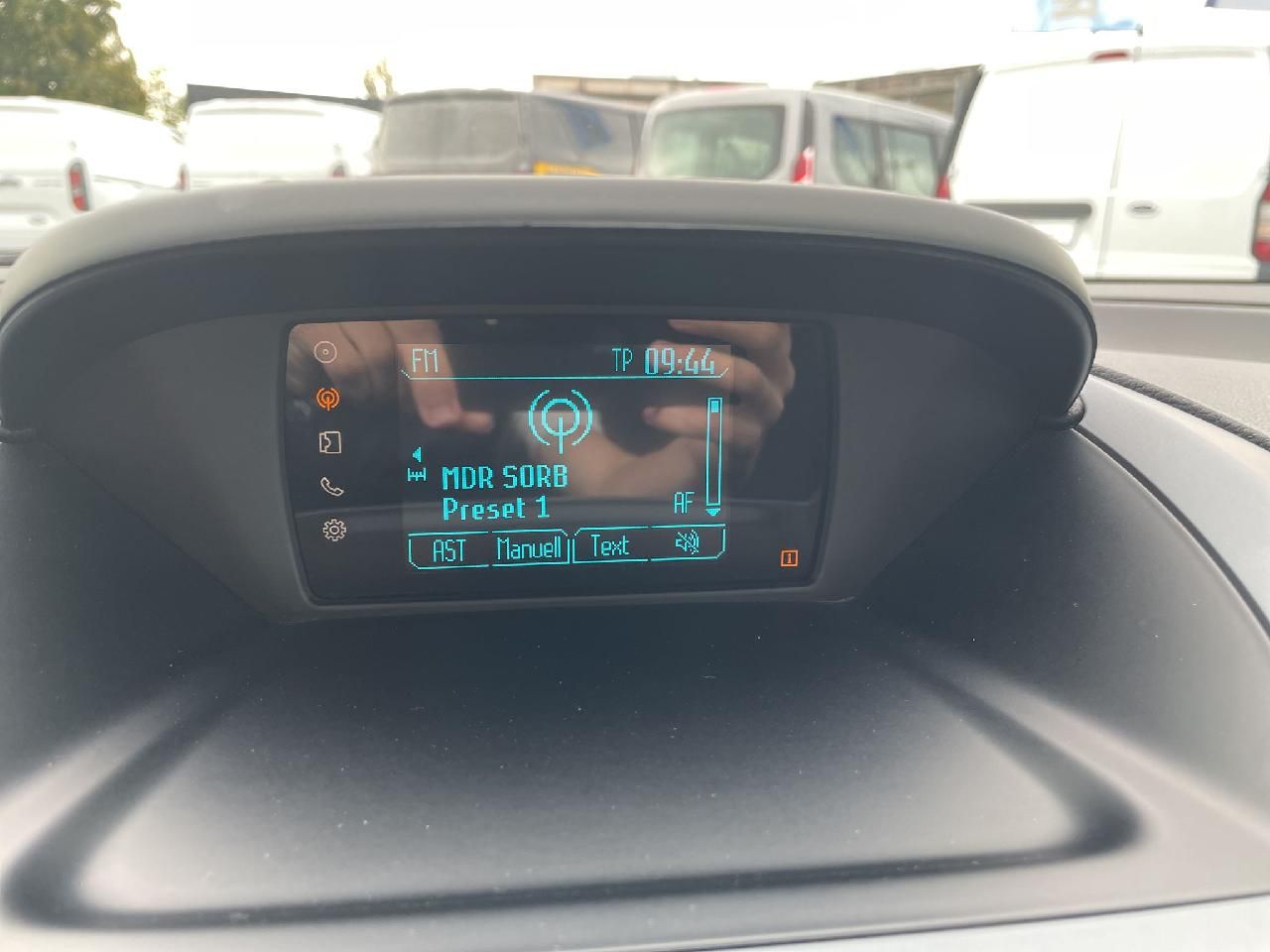 Fahrzeugabbildung Ford B-MAX Trend