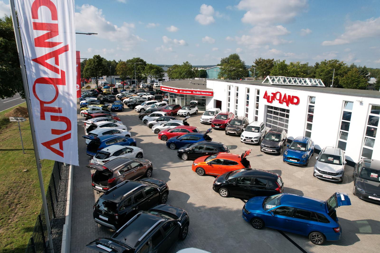 showroom-image-top