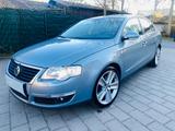Volkswagen Passat 2.0 TSI KETTE-NEU TÜV|LEDER|NAV|MFL|TM|AW - Volkswagen Passat aus 2010: 2.0