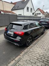 Mercedes-Benz A 250-AMG-NAVI-MBUX-Winter+Sommerreifen - Mercedes-Benz A-Klasse Gebrauchtwagen in Frankfurt