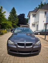 BMW 318 TÜV NEU neuer Motor bei 130000 Km - BMW 318: Motor