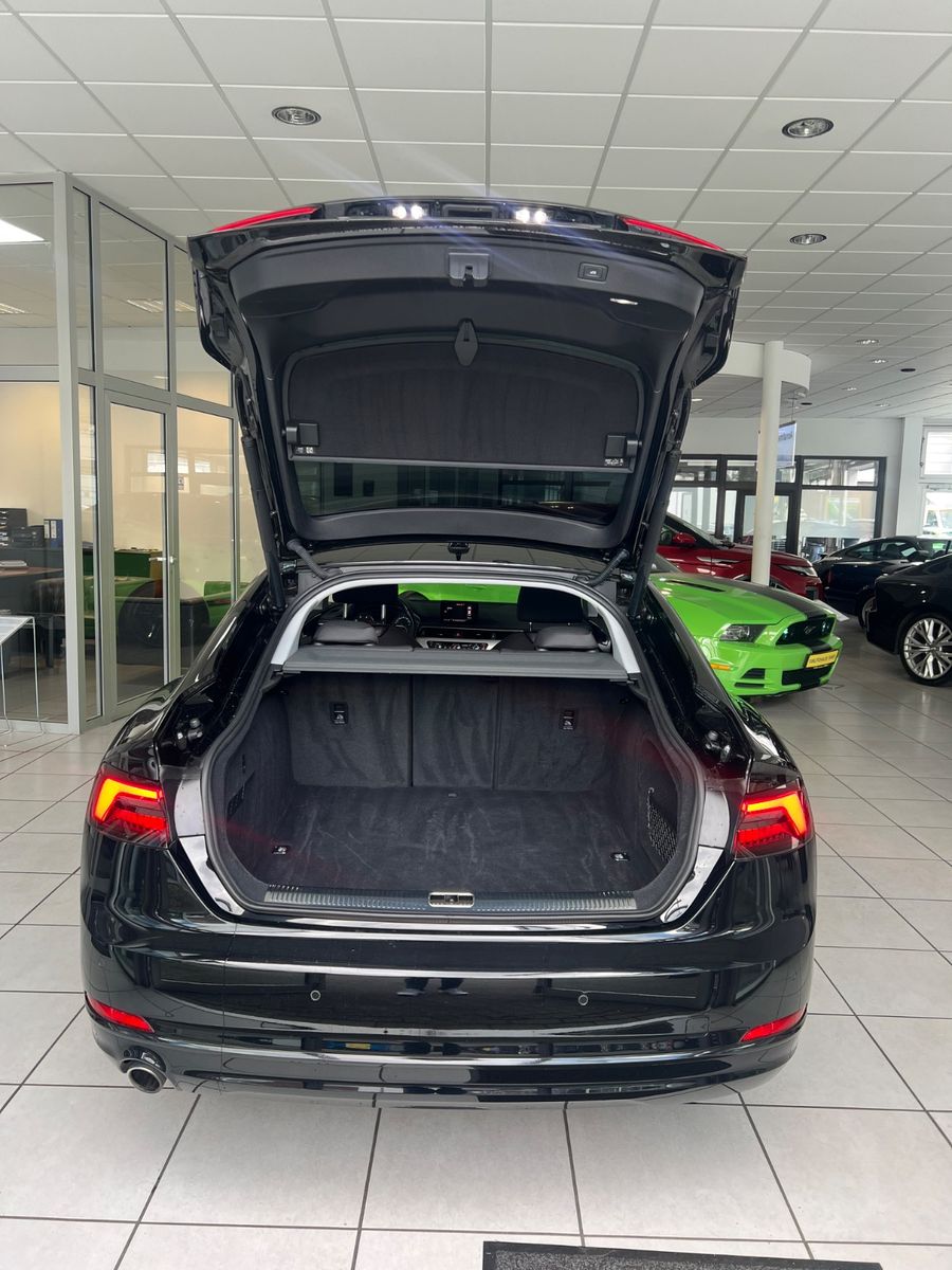 Fahrzeugabbildung Audi A5 Sportback 35 TDI sport Design