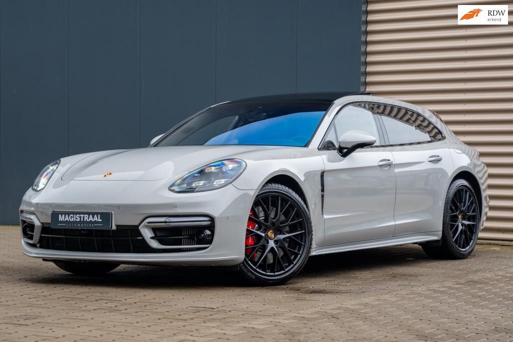 Image of Porsche Panamera