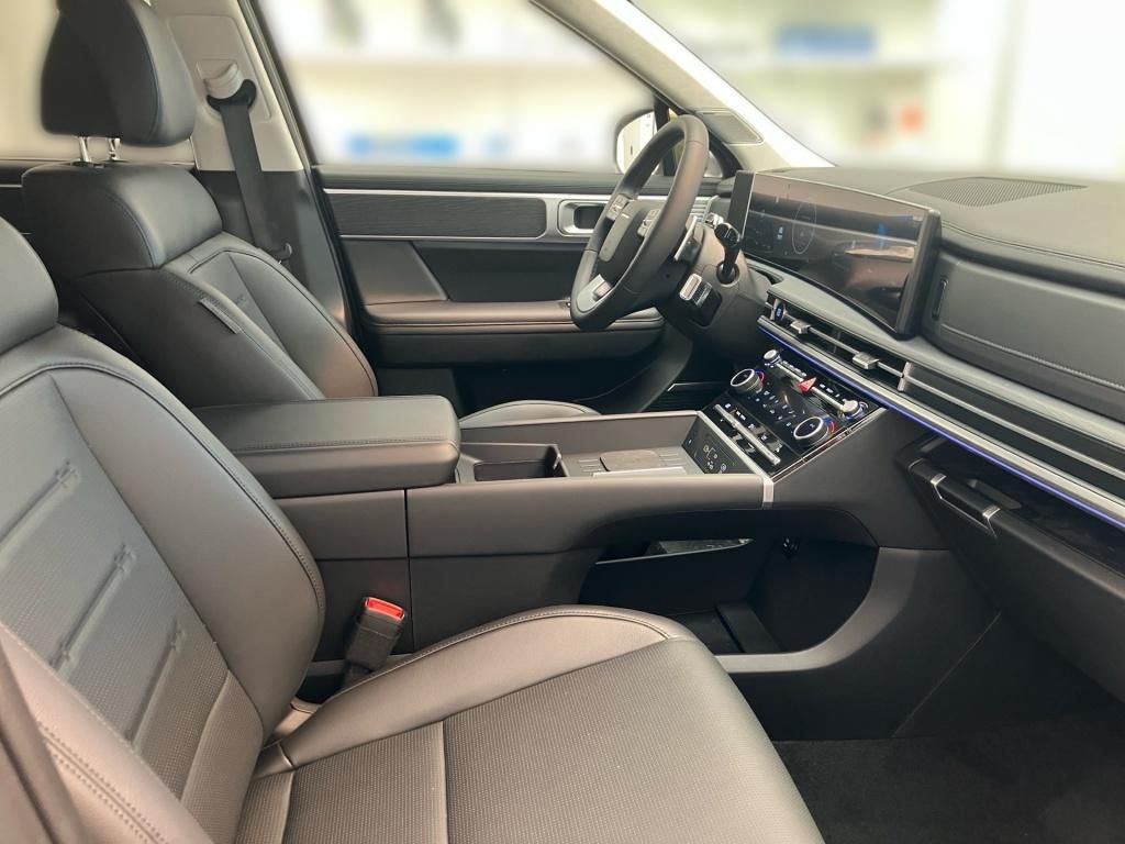 Fahrzeugabbildung Hyundai SANTA FE (5-Sitzer) HEV 1.6 T-GDI 4WD 6-AT Intro