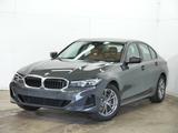 BMW 318i Sport+ M Shadow Leder DrivingAs Widescreen