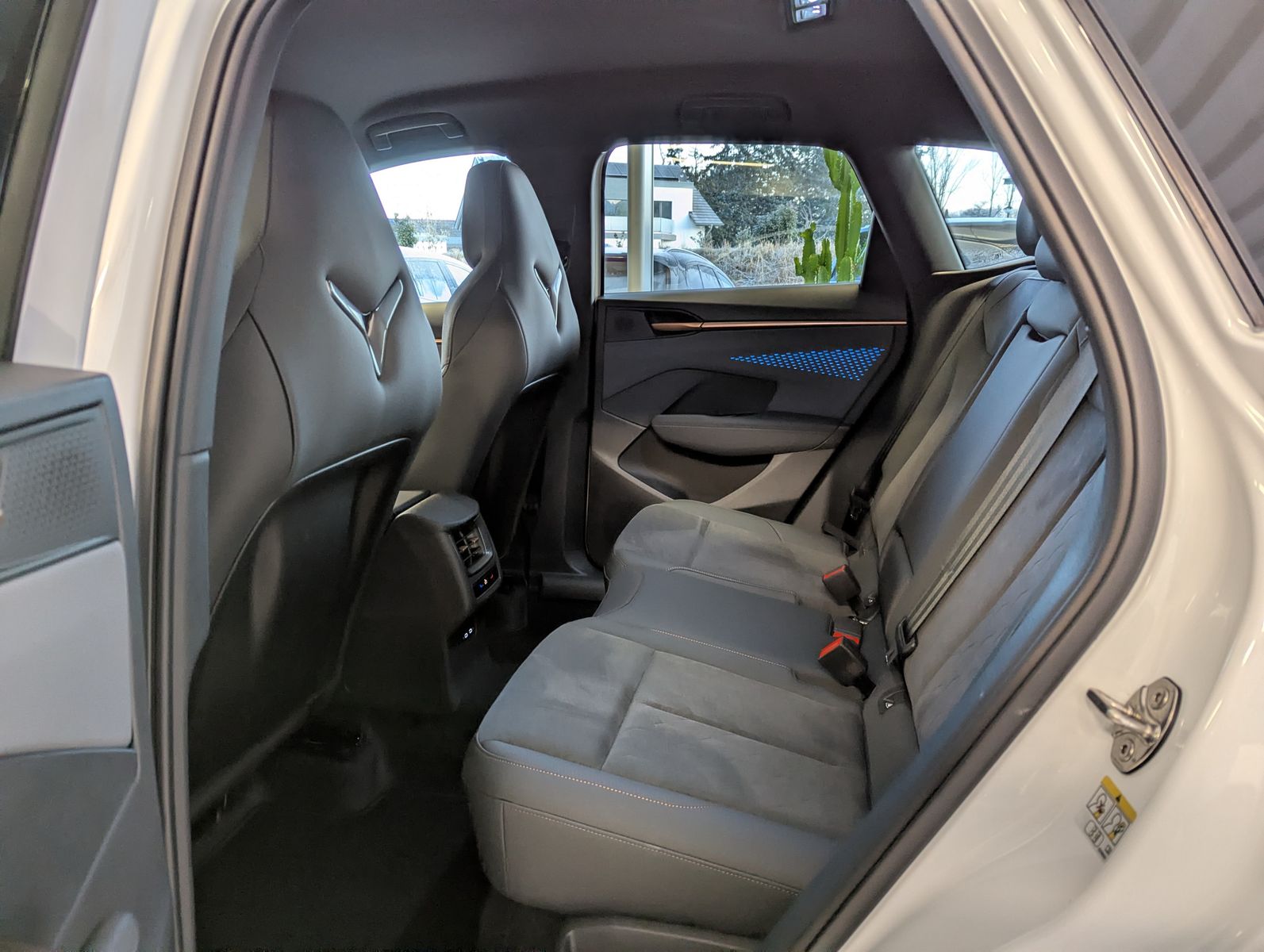 CUPRA Terramarr 1.5 eTSI Dinamica Edge-Paket HUD 19" - Image 13