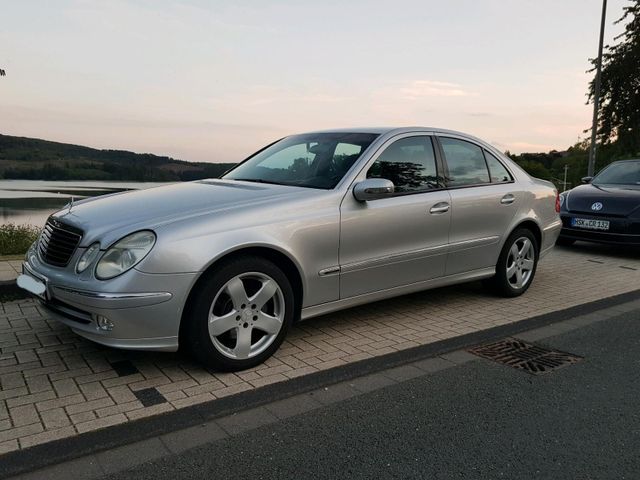 Mercedes-Benz Mercedes E320, Rostfrei, LPG Autogas Prins